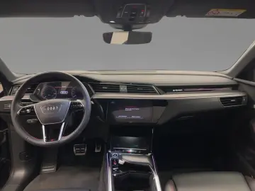 AUDI Q8 Sportback S line 55 e-tron qu. MATRIX 360 K N