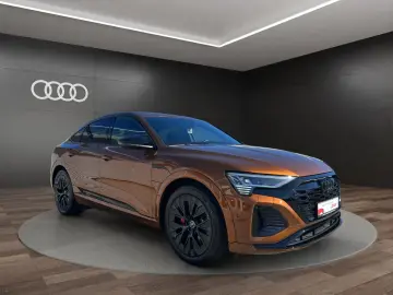 AUDI Q8 Sportback 55 e-tron qu. S LINE B&O PANO HEAD