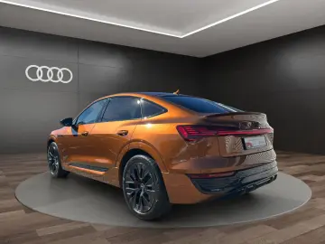 AUDI Q8 Sportback 55 e-tron qu. S LINE B&O PANO HEAD