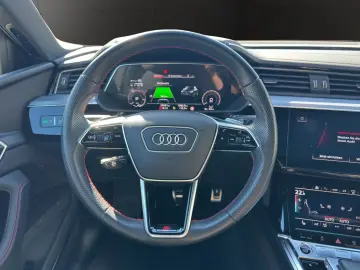 AUDI Q8 Sportback 55 e-tron qu. S LINE B&O PANO HEAD