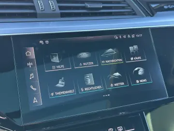 AUDI Q8 Sportback 55 e-tron qu. S LINE B&O PANO HEAD