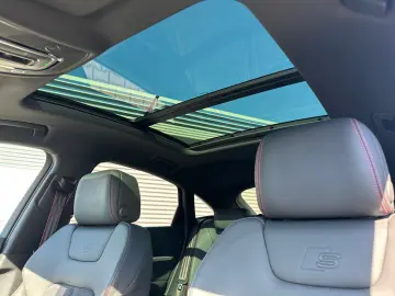AUDI Q8 Sportback 55 e-tron qu. S LINE B&O PANO HEAD