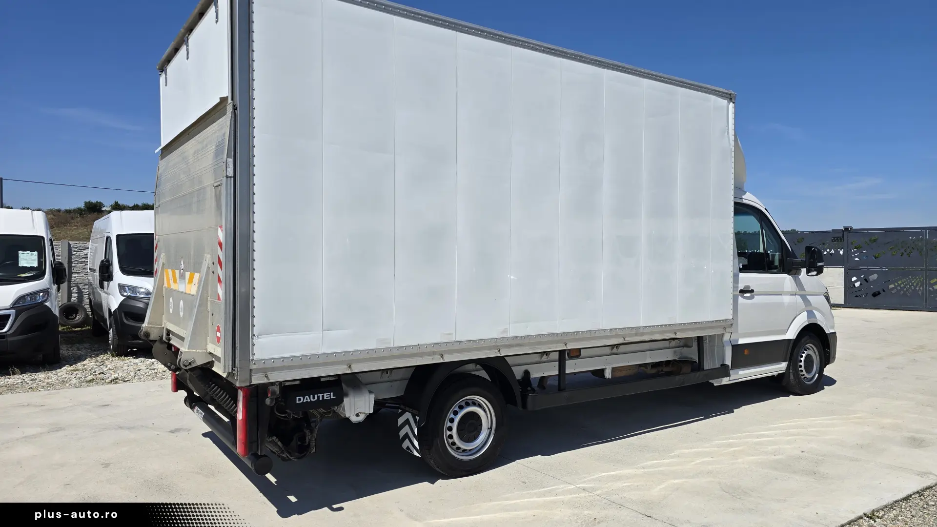 2019 Volkswagen Crafter KOFFER L=4.40m cu LIFT Hidraulic