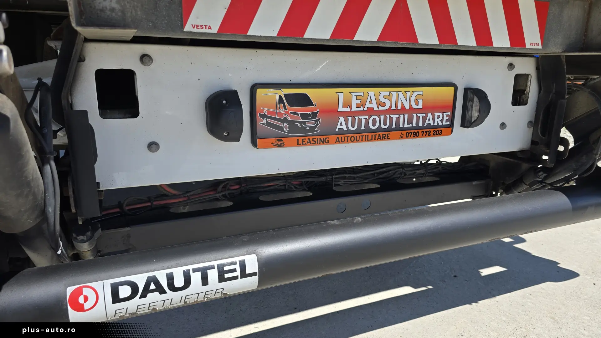 2019 Volkswagen Crafter KOFFER L=4.40m cu LIFT Hidraulic