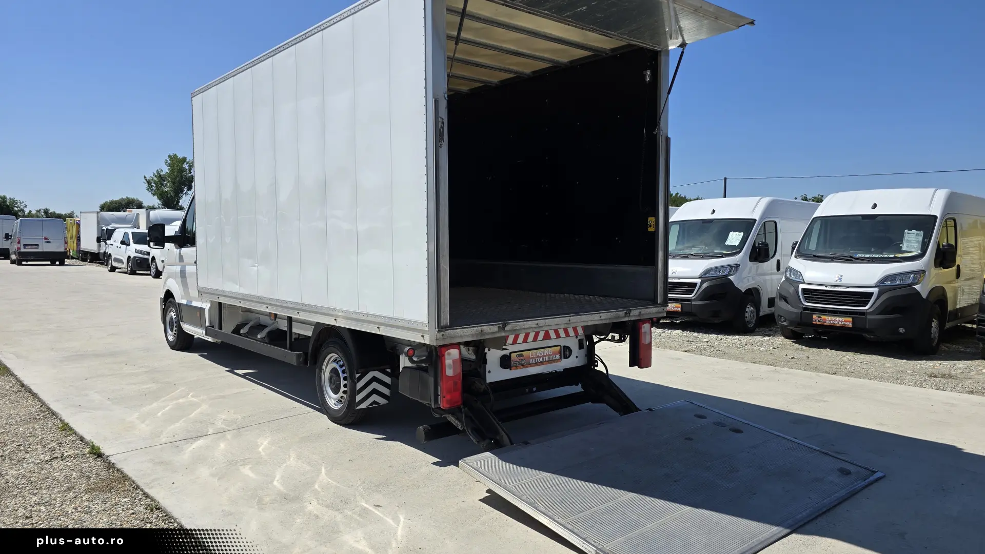 2019 Volkswagen Crafter KOFFER L=4.40m cu LIFT Hidraulic