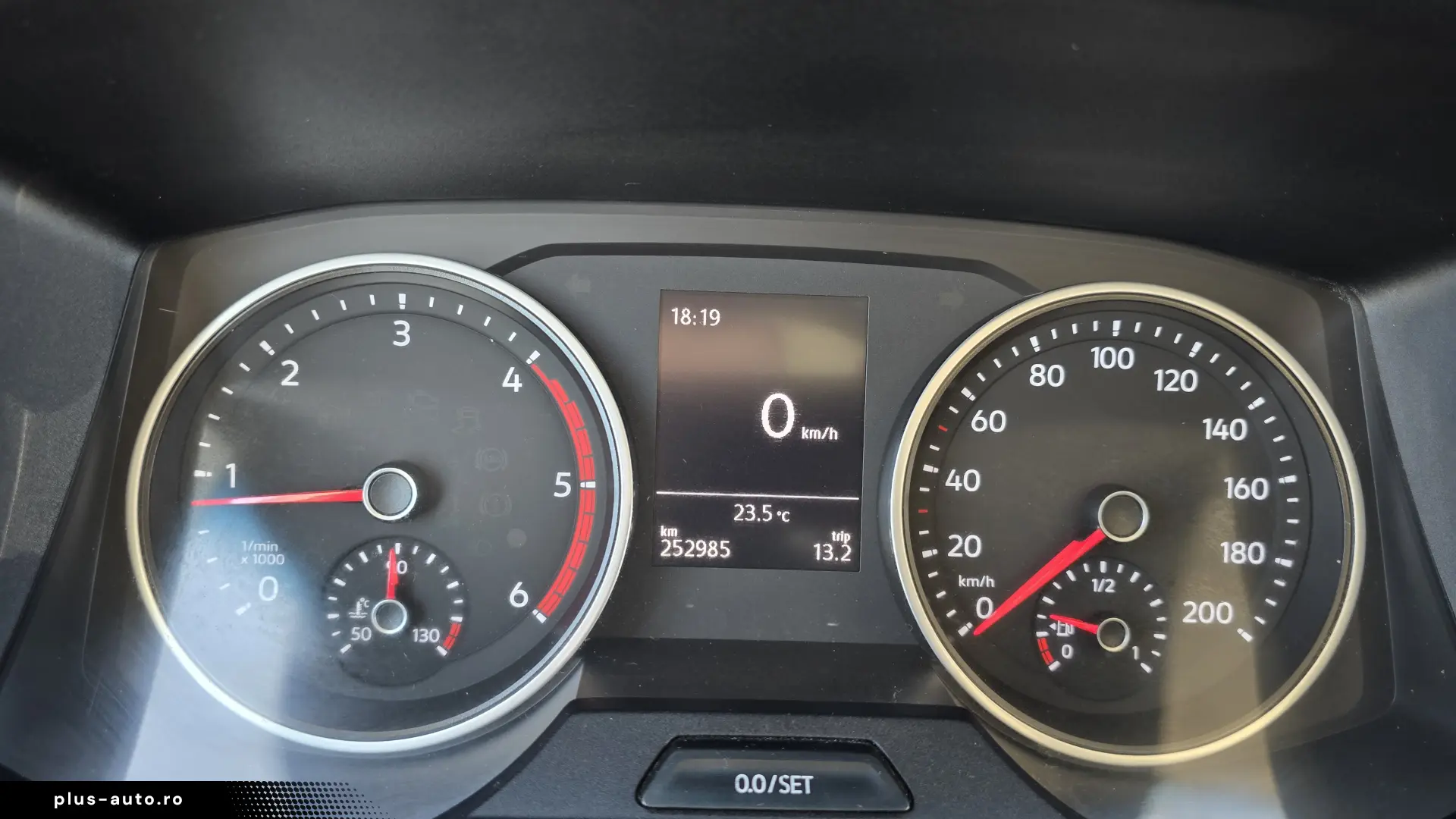 2019 Volkswagen Crafter KOFFER L=4.40m cu LIFT Hidraulic