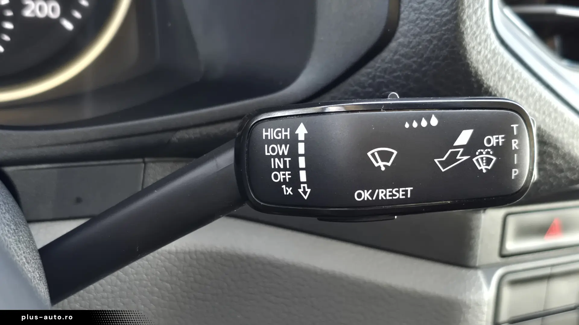 2019 Volkswagen Crafter KOFFER L=4.40m cu LIFT Hidraulic