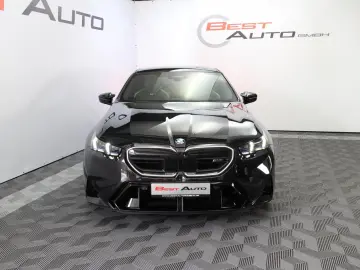 BMW M5 G90 Plug-in Hybrid   727 CP B&W VENTILAȚIE M DRIVE