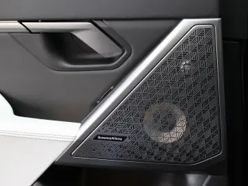 BMW M5 G90 Plug-in Hybrid   727 CP B&W VENTILAȚIE M DRIVE