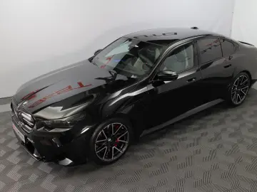 BMW M5 G90 Plug-in Hybrid   727 CP B&W VENTILAȚIE M DRIVE