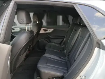 AUDI Q8 TDI qu. tiptronic  MATRIX PANO HuD AHK 360