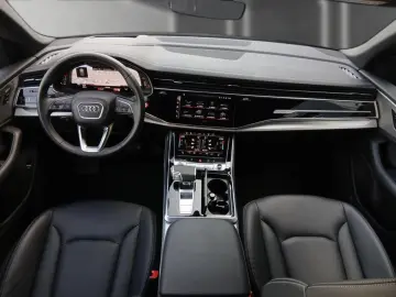 AUDI Q8 TDI qu. tiptronic  MATRIX PANO HuD AHK 360