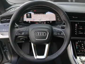 AUDI Q8 TDI qu. tiptronic  MATRIX PANO HuD AHK 360