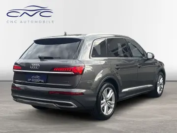AUDI Q7 50 TDI quattro 7-Sitzer Matrix 360 HuD AHK