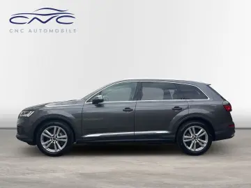 AUDI Q7 50 TDI quattro 7-Sitzer Matrix 360 HuD AHK
