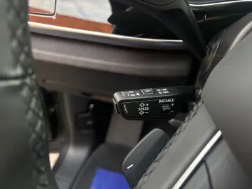 AUDI Q7 50 TDI quattro 7-Sitzer Matrix 360 HuD AHK