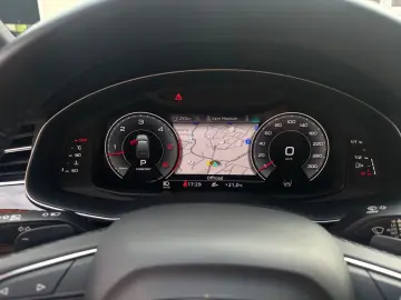 AUDI Q7 50 TDI quattro 7-Sitzer Matrix 360 HuD AHK