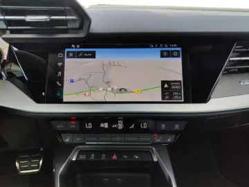 AUDI RS3 Sportback quattro S tronic DCC PANO HUD MATR