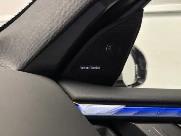 BMW X3 40d xDrive M Sport   303 CP • PANO • HUD • 360
