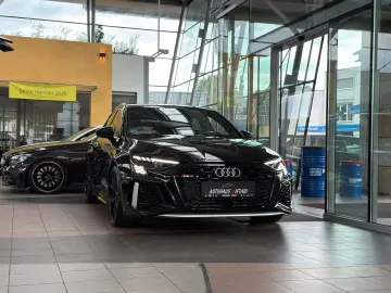 AUDI RS3 2.5 TFSI Sportback HUD Kamera Matrix Magneti