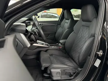 AUDI RS3 2.5 TFSI Sportback HUD Kamera Matrix Magneti
