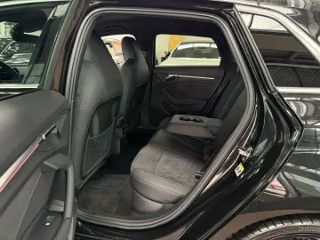 AUDI RS3 2.5 TFSI Sportback HUD Kamera Matrix Magneti