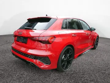 AUDI RS3 Sportback 2.5 TFSI quattro B&O NAVI LED ACC