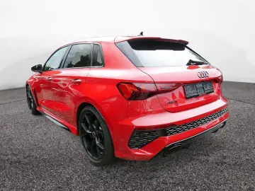 AUDI RS3 Sportback 2.5 TFSI quattro B&O NAVI LED ACC