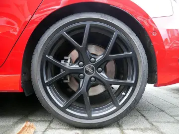 AUDI RS3 Sportback 2.5 TFSI quattro B&O NAVI LED ACC