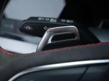 AUDI RS3 Sportback 2.5 TFSI quattro B&O NAVI LED ACC