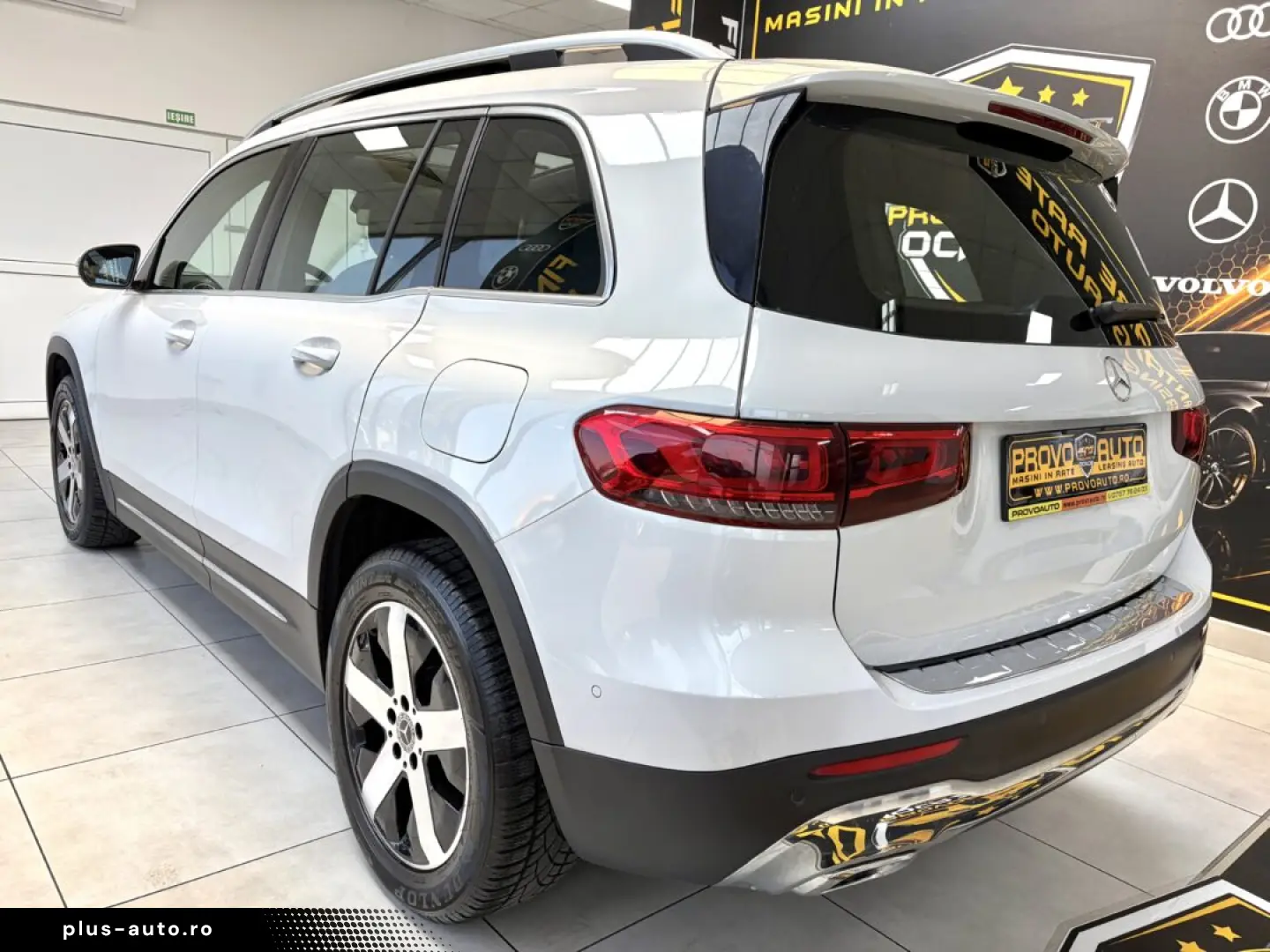 MERCEDES GLB 2022-06 7 LOCURI