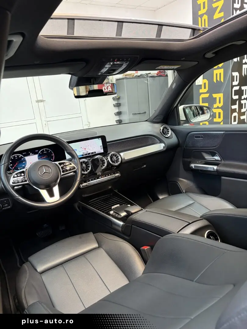 MERCEDES GLB 2022-06 7 LOCURI