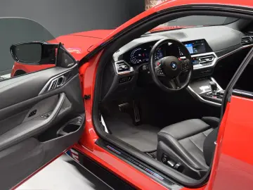 BMW M4 Coupe xDrive Competition 50 Jahre Edition
