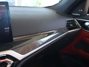 BMW M4 xDrive Competition  Light Weight Sportabgas