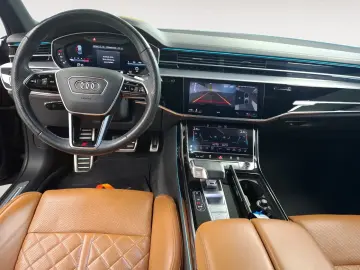 AUDI A8 50 TDI quattro S line 360 Allradlenkung B&O