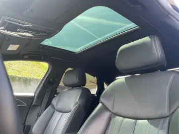AUDI A8 60 TFSI e S-LINE MATRIX NAVI ACC SHZ PDC PANO