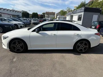 MERCEDES-BENZ CLA 200d AMG-Line Pano 360  Night-Pake…