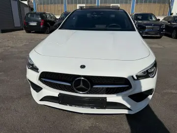 MERCEDES-BENZ CLA 200d AMG-Line Pano 360  Night-Pake…