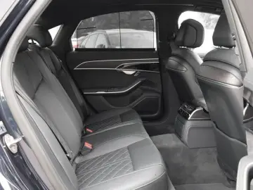 AUDI A8 60 TFSI e quattro LM20 ACC Pano HuD Massage D