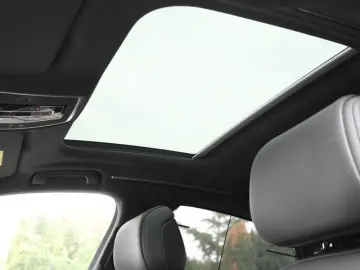 AUDI A8 60 TFSI e quattro LM20 ACC Pano HuD Massage D