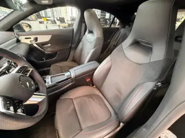 MERCEDES-BENZ CLA 200 Coupé AMG Line Premium Plus WI…