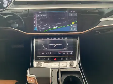 AUDI A8 50 TDI quattro tiptronic AllrLenk 360 ACC AHK