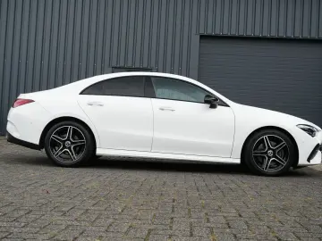 MERCEDES-BENZ CLA 220d AMG Pano 360 Kam HUD Multibeam Memory