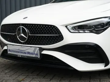 MERCEDES-BENZ CLA 220d AMG Pano 360 Kam HUD Multibeam Memory