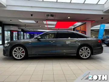 AUDI A8 Lang quattro 60 TFSIe 340kW B&O PANO LEDER