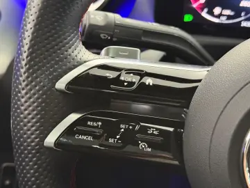 MERCEDES-BENZ CLA 250e AMG PANO MEMORY DISTR HEADUP …