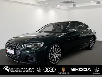 AUDI S8 4.0 TFSI quattro PANO B&O Sitzbelüftung Stadt