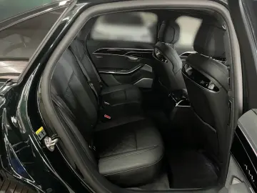 AUDI S8 4.0 TFSI quattro PANO B&O Sitzbelüftung Stadt