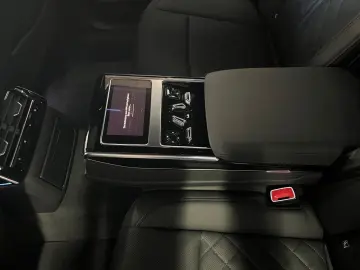 AUDI S8 4.0 TFSI quattro PANO B&O Sitzbelüftung Stadt