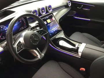MERCEDES-BENZ C 300 e Avantgarde Advanced Plus AHK B…